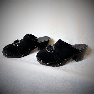 S͜͡O͜͡L͜͡D͜͡! Adorable Juicy Couture Wooden Clogs